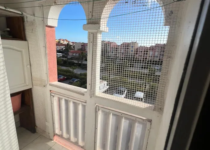Traversant De 39 M2 4 A 6 Personnes Διαμέρισμα *